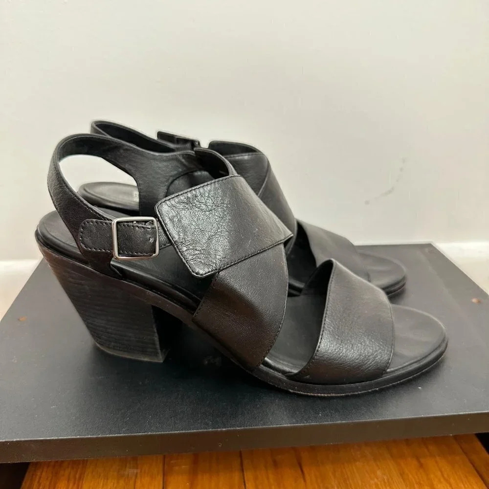 Eileen Fisher Black Leather‎ Slingback Sandal 11